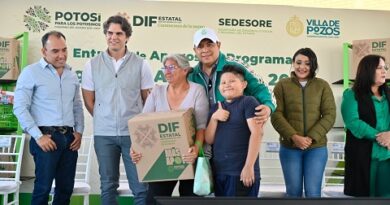 Ricardo  Gallardo entrega apoyos de Seguridad Alimentaria en Ciudad Satélite       