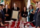 Cabildo conmemora Aniversario 432 de Fundación de SLP; Alcalde Galindo nombra visitante distinguido a Fernando de la Mora