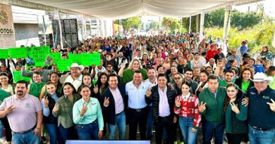 Ricardo Gallardo entrega nueva calle en Rioverde