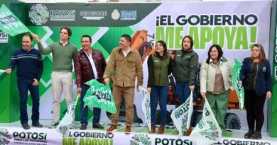 Ricardo Gallardo anuncia pavimentación de más de calles en Pozos