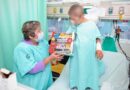 DIF Estatal entrega regalos a Niñas y Niños pacientes del IMSS