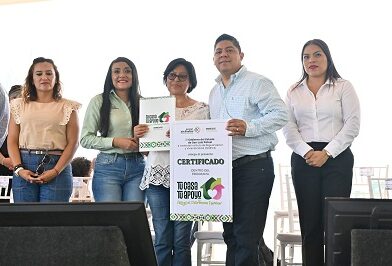 Ricardo Gallardo entrega los Primeros Dos Mil Lotes de “Tu Casa, Tu Apoyo”