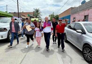 Anuncia Enrique Galindo la regeneración de calles prioritarias en Los Pirules