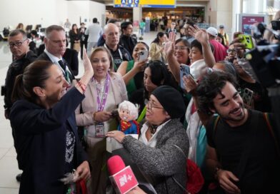 “Muchas gracias por todas las ayudas “: Mexicano reciben con emoción a la Presidenta Claudia Sheinbaum en Canadá
