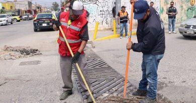 De manera preventiva, Gobierno de la Capital desazolva una decena de alcantarillas en colonias San Ángel y Rural Atlas