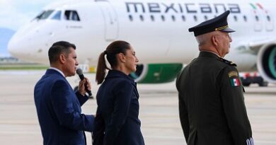 Mexicana de Aviación es el mensaje de que México quiere volar alto con justicia,Orgullo y Soberanía Logística: Presidenta Claudia Sheinbaum recibe primer aeronave Embraer E1952-E2