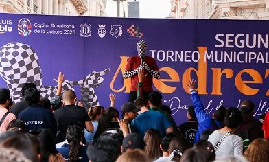 Gobierno de la Capital impulsa el ajedrez: ¡se vuela la barda con la presencia del Rey Enigma en el Torneo Municipal!