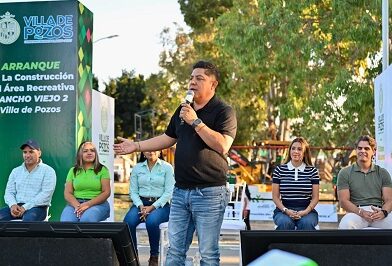 Ricardo Gallardo lleva más obra de infraestructura a Villa de  Pozos