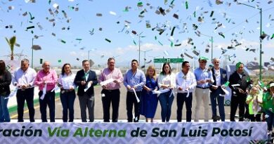 Ricardo Gallardo le cumple a Potosinos al entregar Vía Alterna