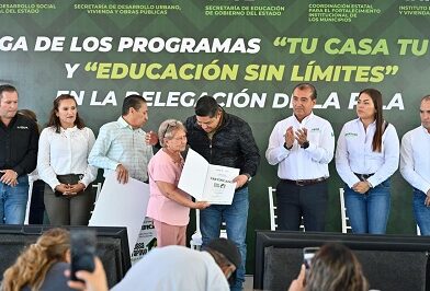 Ricardo Gallardo fortalece a familias de La Pila con entrega de lotes gratuitos