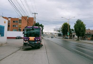 Gobierno de la Capital intensifica limpieza en vialidades principales