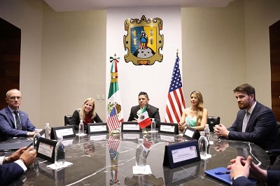 Confianza Internacional en la Paz y Progreso del Estado.