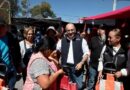En tianguis de Salvador Nava, Alcalde Enrique Galindo refuerza la política de atención directa a la ciudadanía