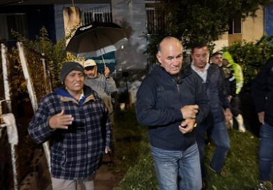 Alcalde Enrique Galindo Ceballos realiza inspección nocturna por lluvias en la Capital