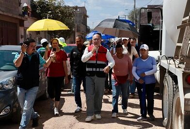 Alcalde Enrique Galindo impulsa histórica modernización de la colonia Mártires de la Revolución
