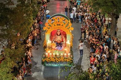 Espectacular desfile de Xantolo 2025 en la Capital  del Estado
