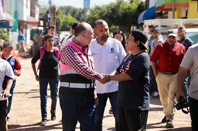 Mas movilidad y calidad de vida para la colonia Santa Fe: Alcalde Galindo supervisa regeneración vial y sustitución de  drenaje