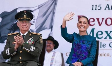 El que convoca a la violencia y a la intervención se equivoca; México avanza por la Senda de la Honestidad, La Paz, La Democracia  y La Justicia: Presidenta Claudia Sheinbaum en 115 Aniversario de la Revolución Mexicana