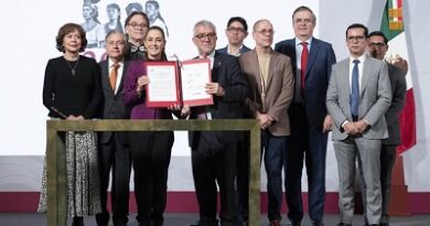 Presidenta Claudia Sheinbaum presenta Clúster Nacional y Centro Mexicano  de Supercomputo para hacer de México una potencia científica