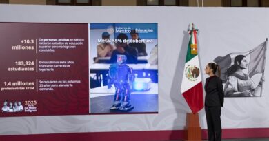 Presidenta Claudia Sheinbaum   presenta  SABERESMX Plataforma gratuita que democratiza el conocimiento