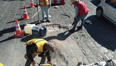 Gobierno de la Capital atiende reparación en Manuel José Othón para mejorar el tráfico vehicular