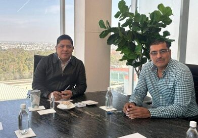 Anuncia Ricardo Gallardo carretera turística en Aquismón