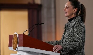 Mexico se escribe con “M” de migrante: Presdienta Claudia Sheinbaum