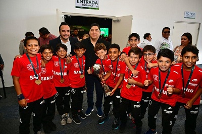 En San Luis tenemos camino despejado hacia un mejor futuro : Ricardo Gallardo