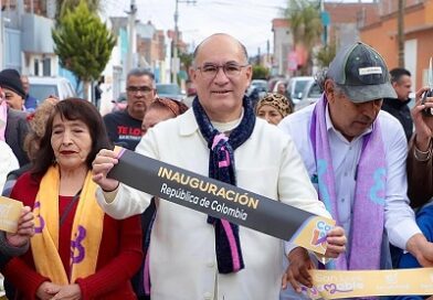 Alcalde Galindo cierra el año trabajando, entrega nueva vialidad rehabilitada de manera integral
