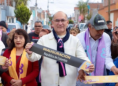 Alcalde Galindo cierra el año trabajando, entrega nueva vialidad rehabilitada de manera integral