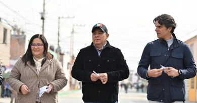 Entrega Ricardo Gallardo renovada calle 70 en Villa de Pozos