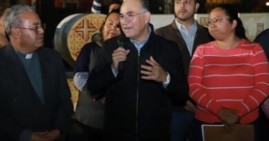 Alcalde Galindo enciende Alumbrado Táctico en San Sebastián