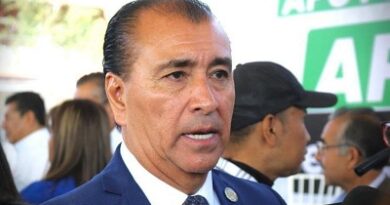 Más de 530 mil estudiantes regresan a clases; bajo medidas severas contra el clima invernal.