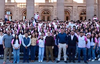 Alcalde Enrique Galindo abandera a más de 750 atletas capitalinos rumbo a la Olimpiada Nacional CONADE 2026