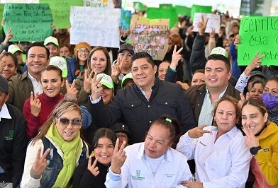 Ricardo Gallardo rescata a productores de frijol del Altiplano