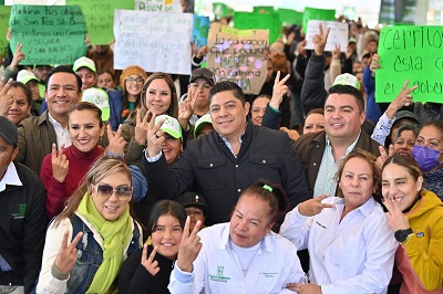 Ricardo Gallardo rescata a productores de frijol del Altiplano