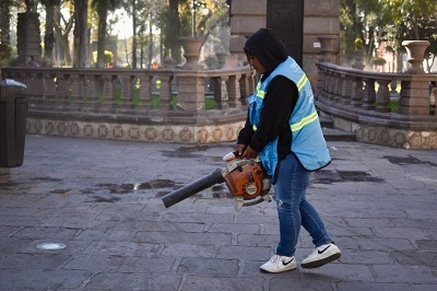 Gobierno de la Capital realiza limpieza integral en la Calzada de Guadalupe en el Domingo de Pilas