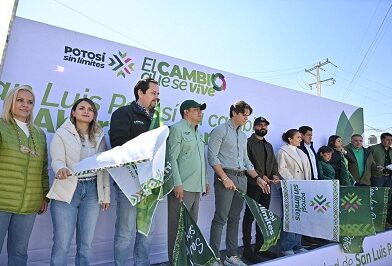 Ricardo Gallardo enchula la colonia Rural Atlas