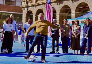 Alcalde Galindo arranca el torneo nacional de futbol “De la Calle a la Cancha”, que brinda oportunidades a jóvenes en situación vulnerable