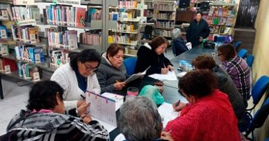 Se incluye a personas adultas mayores en actividades en el Sistema Municipal de Bibliotecas