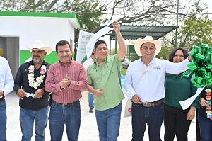 Ricardo Gallardo lleva movilidad y obras hídricas a Tamuín