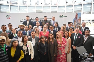 Ricardo Gallardo participa en inauguración de la Semana Cultural de San Luis Potosí en el Senado