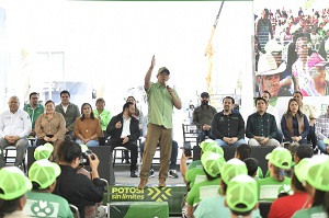 Ricardo Gallardo enchula colonia Real de Peñasco