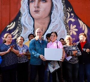 Galindo respalda tradición histórica del Callejón del Buche