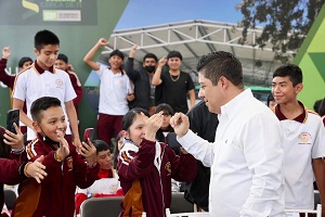 Ricardo Gallardo impulsa la infraestructura educativa en San Luis Potosí