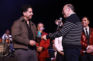 Amor eterno a Juan Gabriel en el Festival San Luis en Primavera