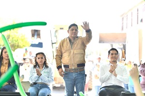 Ricardo  Gallardo arranca pavimentación total de calles en Colonia Los Limones
