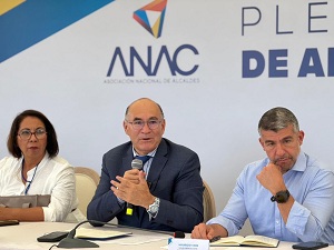 Enrique Galindo expone modelo exitoso de seguridad pública de San Luis Capital en reunión nacional de alcaldes