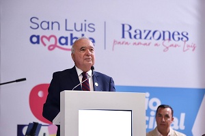 Reconoce ayuntamiento de SLP innovación educativa: Joel Ramírez