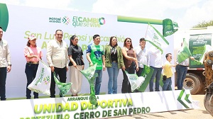 Ricardo Gallardo lleva infraestructura deportiva a Cerro de San Pedro